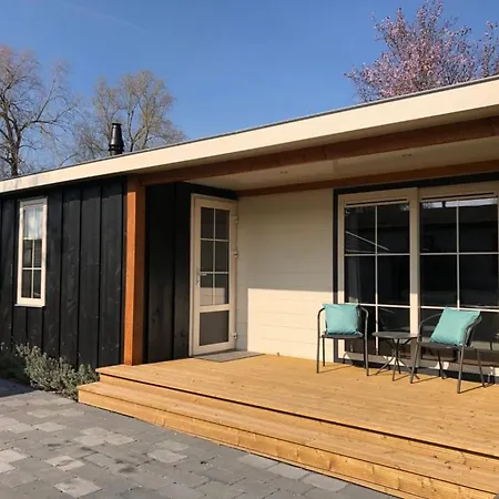 Vakantiehuis Voor 6 Personen *